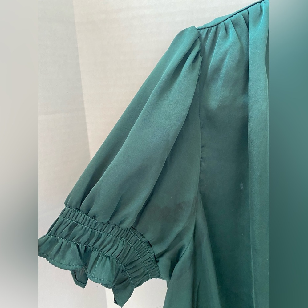 1. State Deep Green Blouse - Picture 4 of 6